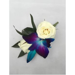 Mod Blue Ice Boutonniere