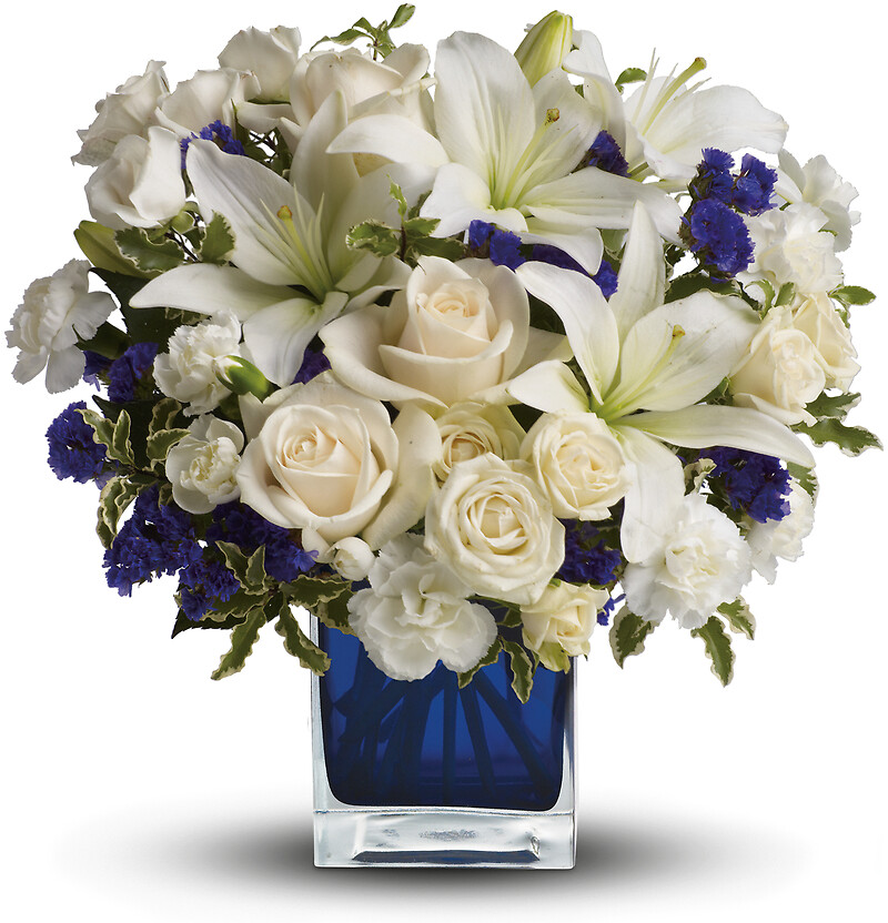 Sapphire Skies Bouquet - Image 2